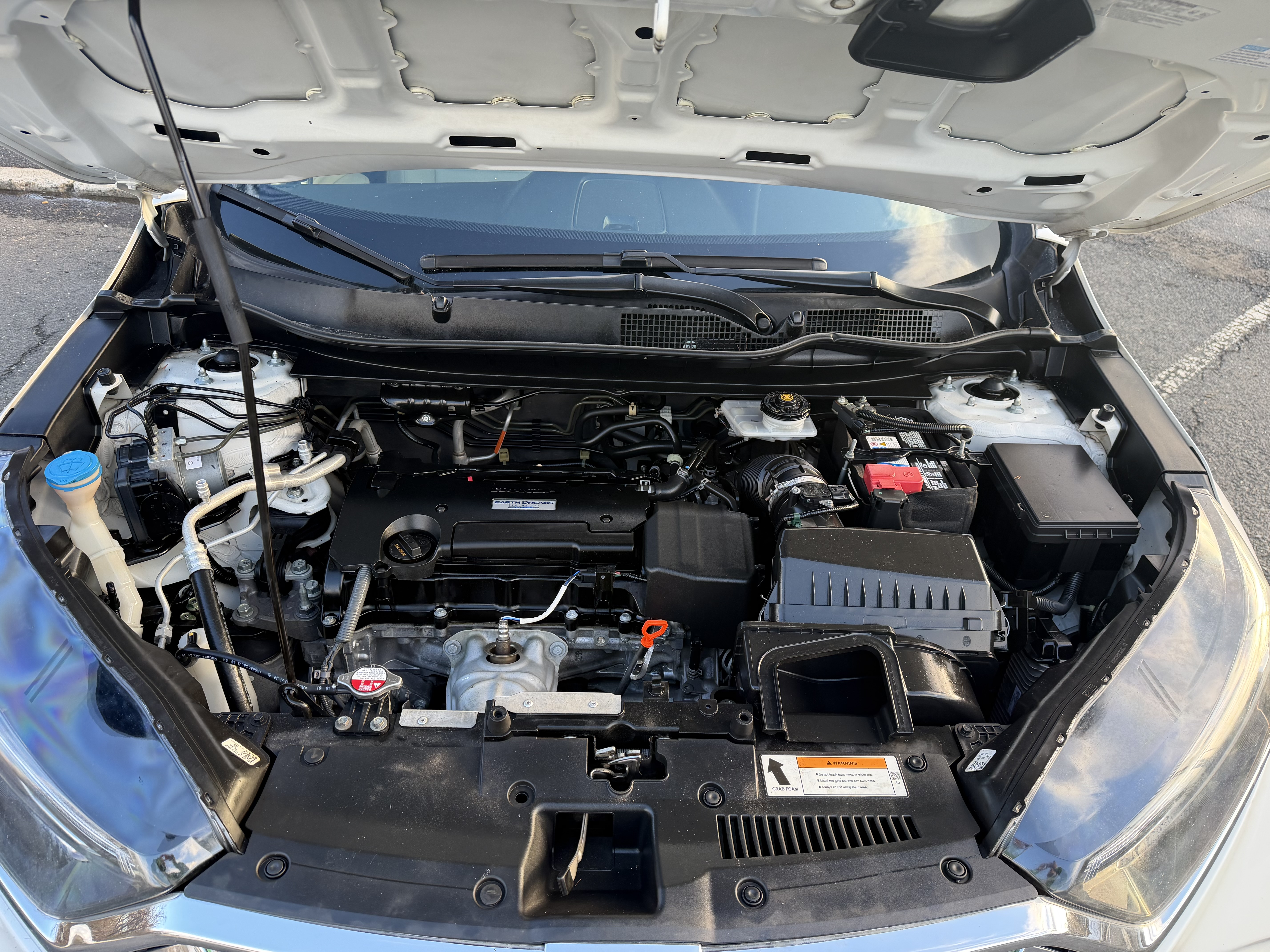 Vehicle photo 12